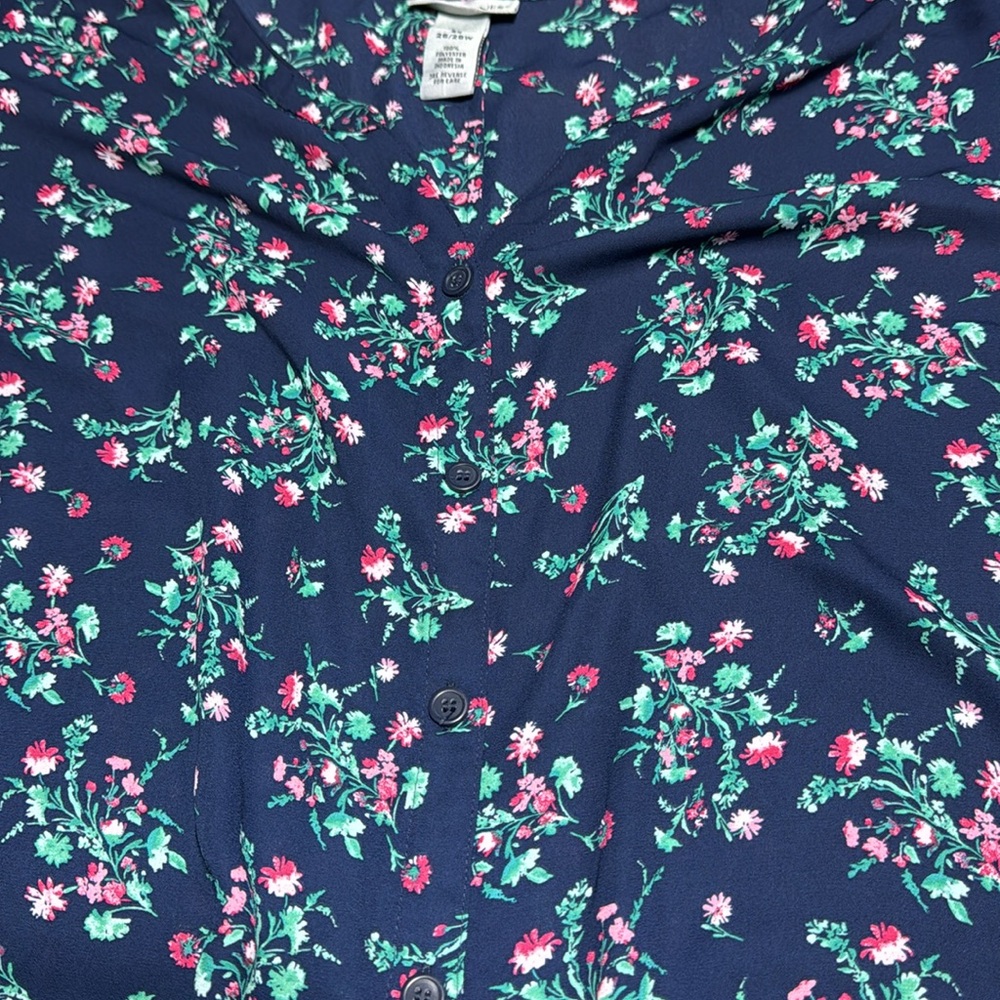 Women’s top - Picture 2 of 4
